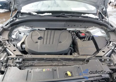 2024 Volvo Xc60 B5 Plus Dark Theme из США, поврежденный, VIN YV4L12RL9R1886374